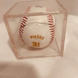 MIKE PIAZZA SIGNED BASEBALL